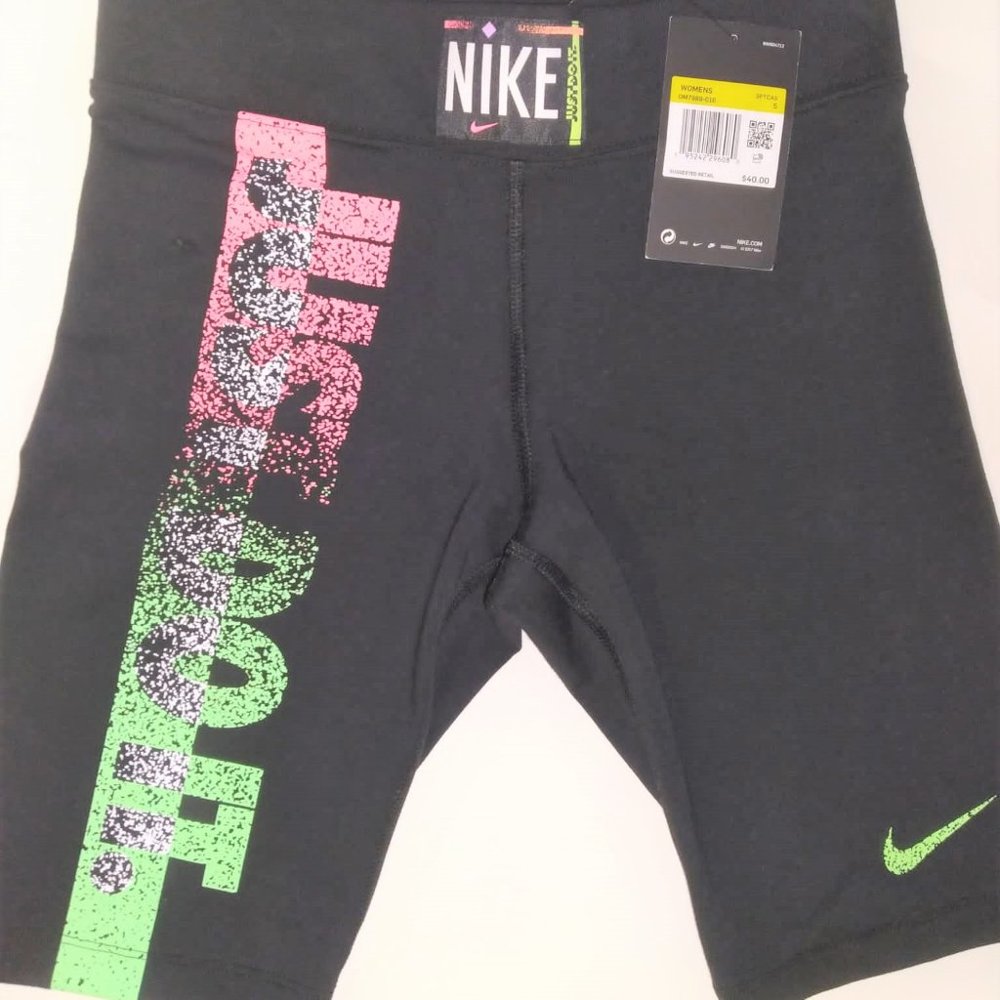 "New" Women's Nike, Tight Fit, Black With Design, Biker Shorts, Size Small